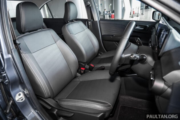2026 Proton Saga 正式售价公布, 三个车型可选, 售价介于3.89万到4.99万, 12月31日前订购与注册可享RM1,000折扣