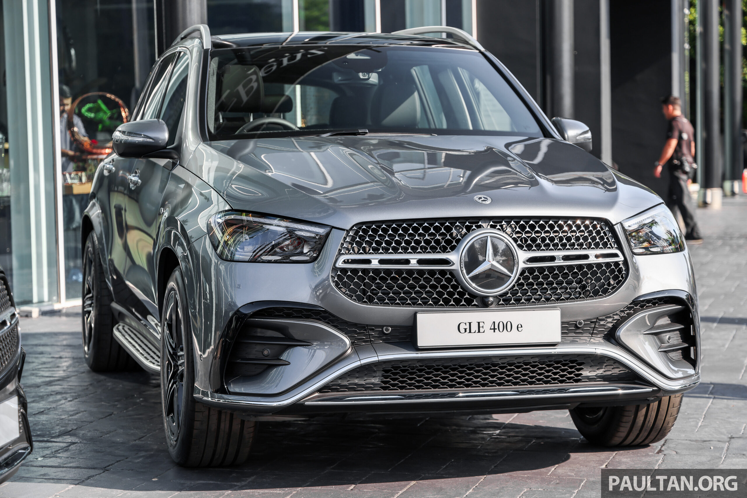 Mercedes-Benz GLE 400 e 4Matic 正式发布！本地 GLE 车系首款插电混动版，纯电续航114公里，售价RM498,888
