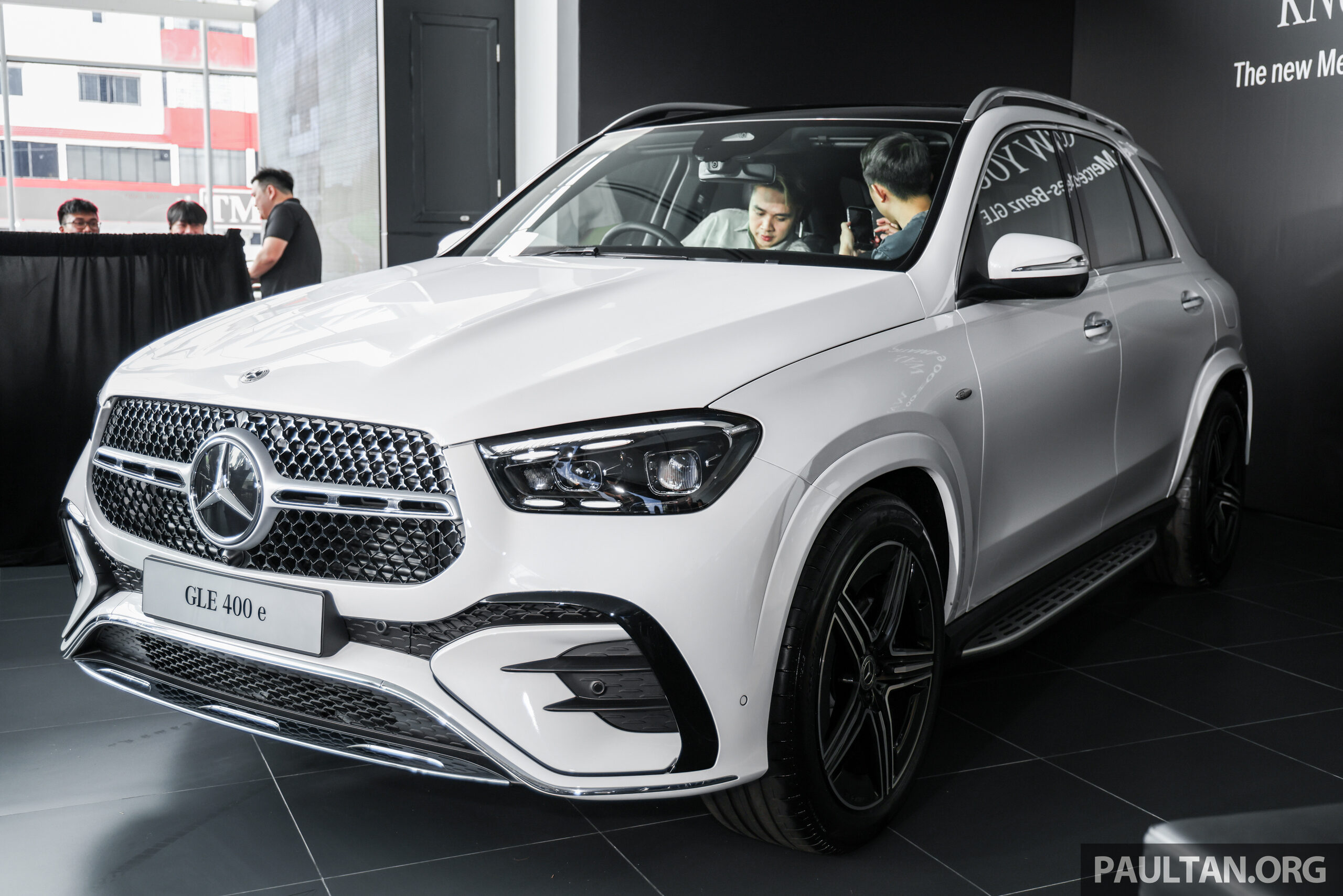 Mercedes-Benz Malaysia 深化 PHEV 布局，作为 ICE 迈向 EV 的关键过渡，强调为用户提供 “Luxury of Choice”