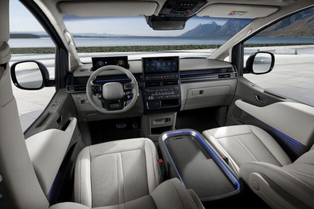 Hyundai Staria 小改款韩国首发, 取消柴油引擎版本,1.6T Hybrid油电混动或液化石油燃料引擎可选, 内装改变幅度大