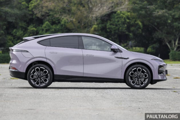 2026 Xpeng G6 RWD Long Range Pro 实拍图集, 续航里程525公里, 只需12分钟充电至80%, 依旧可用免税价入手