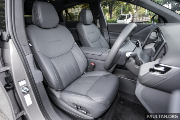 2026 Xpeng G6 RWD Long Range Pro 实拍图集, 续航里程525公里, 只需12分钟充电至80%, 依旧可用免税价入手