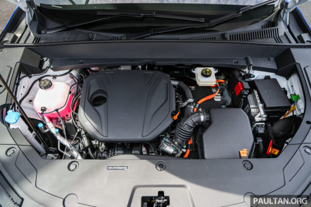 2026 Proton eMAS 7 PHEV 新车预览, 搭载1.5L四缸NA引擎+电动马达, 油电综合里程最长达1,065公里, 最快8秒破百