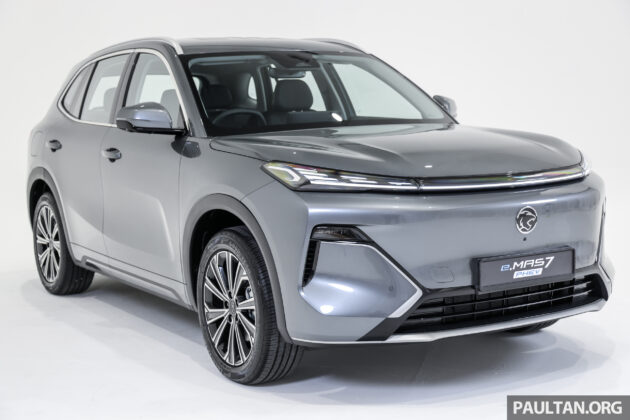 2026 Proton eMAS 7 PHEV 开启预购, 搭1.5L NA四缸引擎+电动马达, 油电综合里程可达1,065公里, 预估价RM110k起