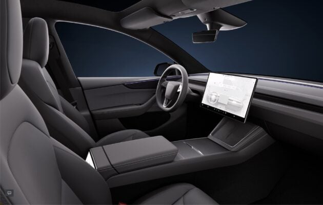 2026 Tesla Model Y 小升级版来马, 配备小幅度升级, 屏幕主机变大, 可选标准后驱或长续航四驱版, 售价19.5万令吉起