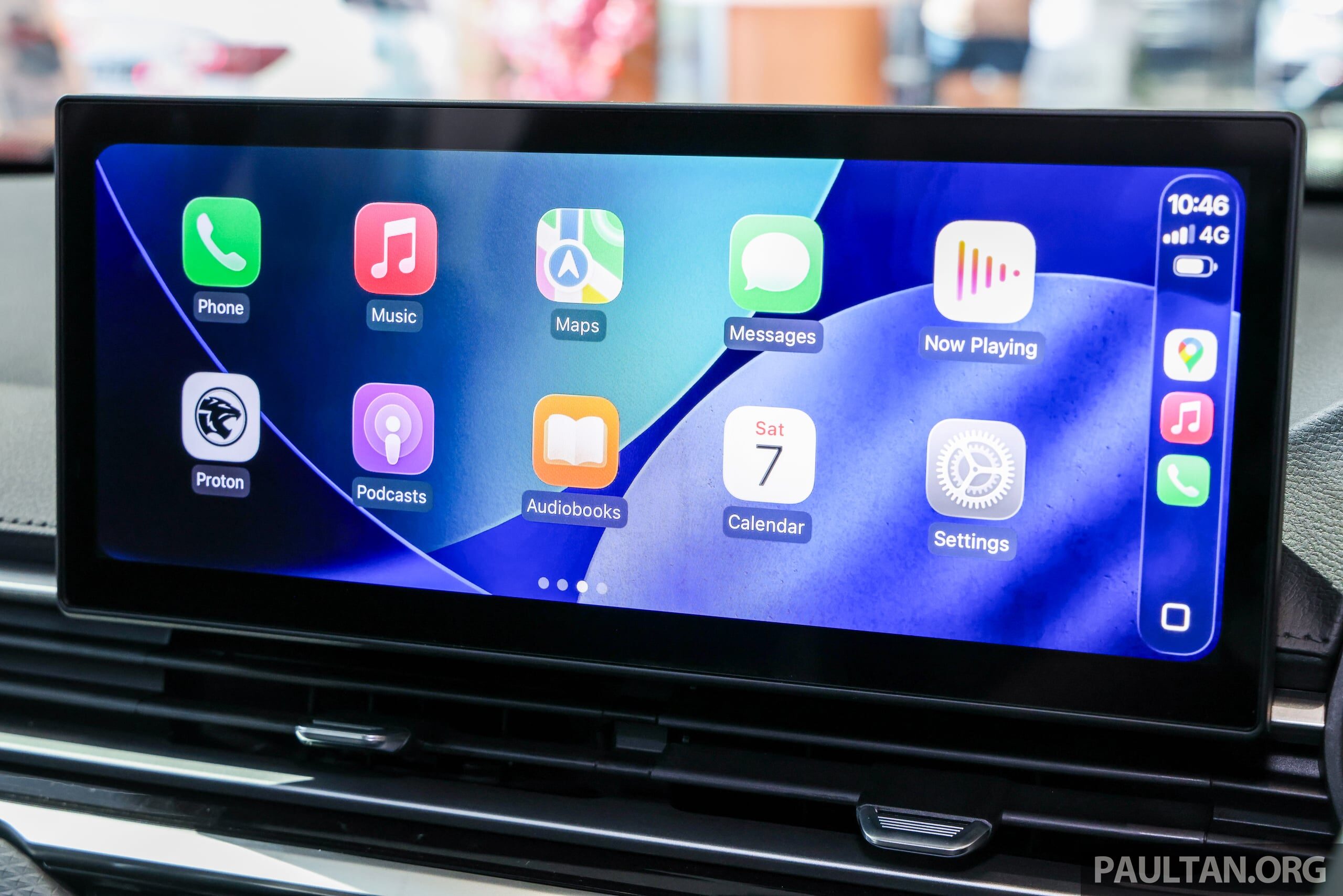 Apple CarPlay 将迎来重大更新!停车可播放视频、支持 ChatGPT、Gemini 等AI聊天机器人应用,随iOS 26.4上线