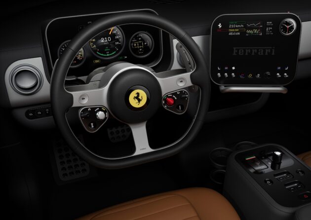 Ferrari Luce 内装设计师兼 Apple 前设计总监 Jony Ive：汽车完全取消实体按键是错误的做法, 不应当成手机来设计