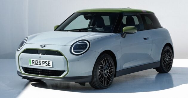 2026 MINI Paul Smith Edition 限量版本地开售, 与英国知名设计师Paul Smith合作, 续航里程402公里, 售价22.2万起