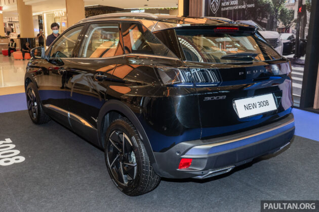 2026 Peugeot 3008 改用新厂徽, 配备基本保持不变, 依旧没有AEB, 原厂折扣高达3.14万令吉, 入手价RM138,000