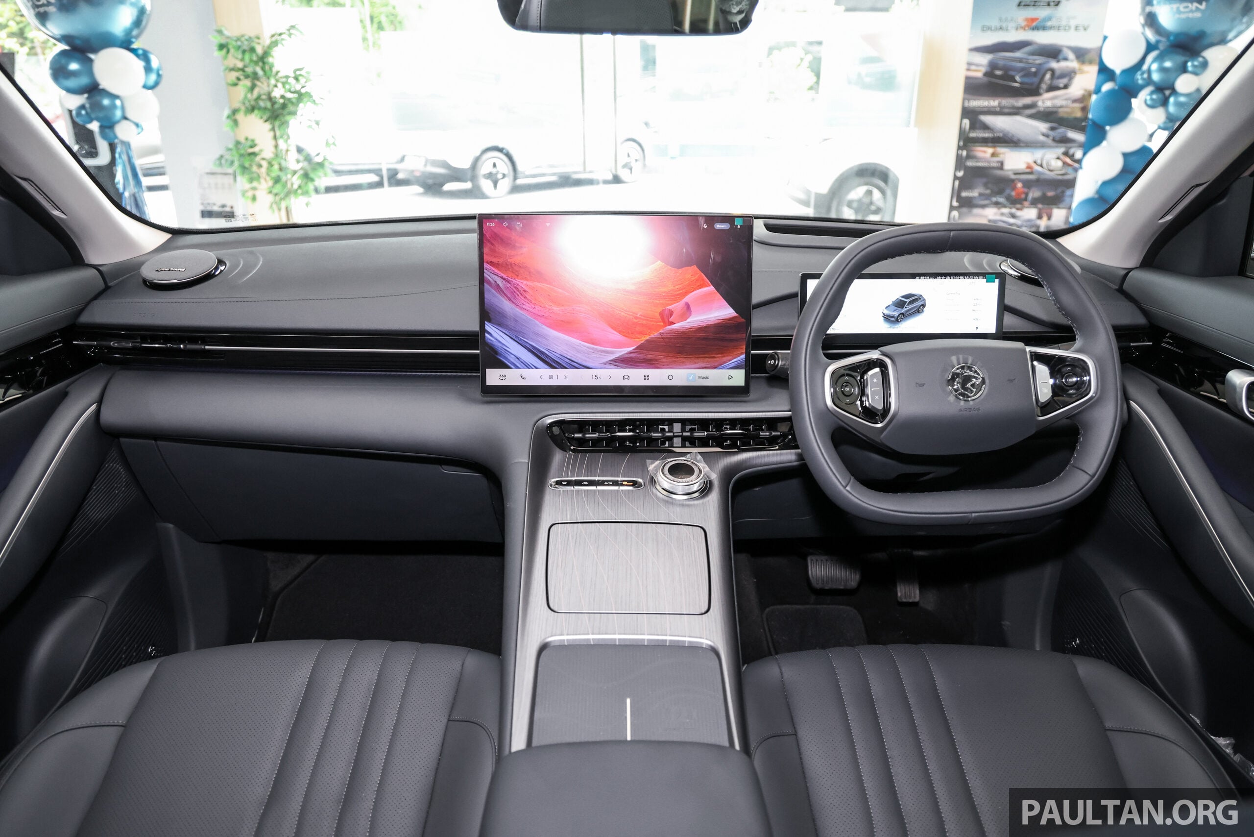 图集：2026 Proton eMas 7 EV CKD 进驻展销厅！提供 Prime、Premium 两个版本，配备小升级，售RM99,800起
