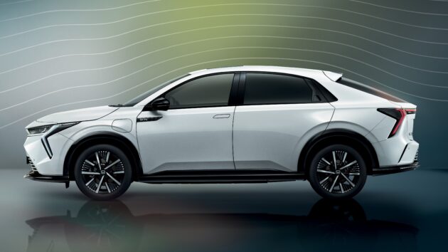 Honda e:N2 泰国开启预购, 纯电动溜背SUV, 日本称为 Honda Insight, 续航里程可达500公里, 预估价约18万令吉