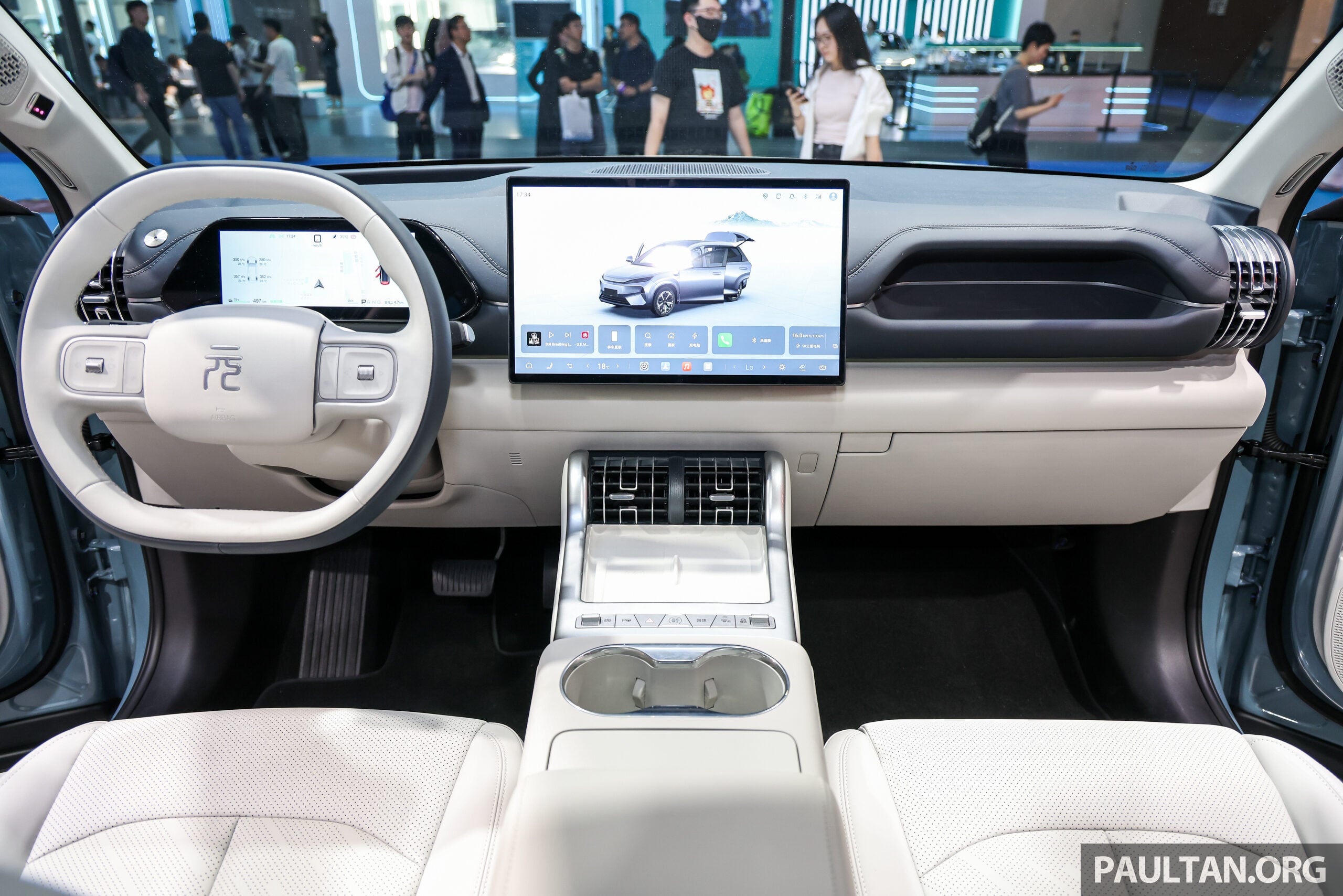 2026 BYD Atto 3 北京车展亮相!改为后驱设定,最大输出达326 PS,搭载第二代刀片电池,WLTP续航里程达517km