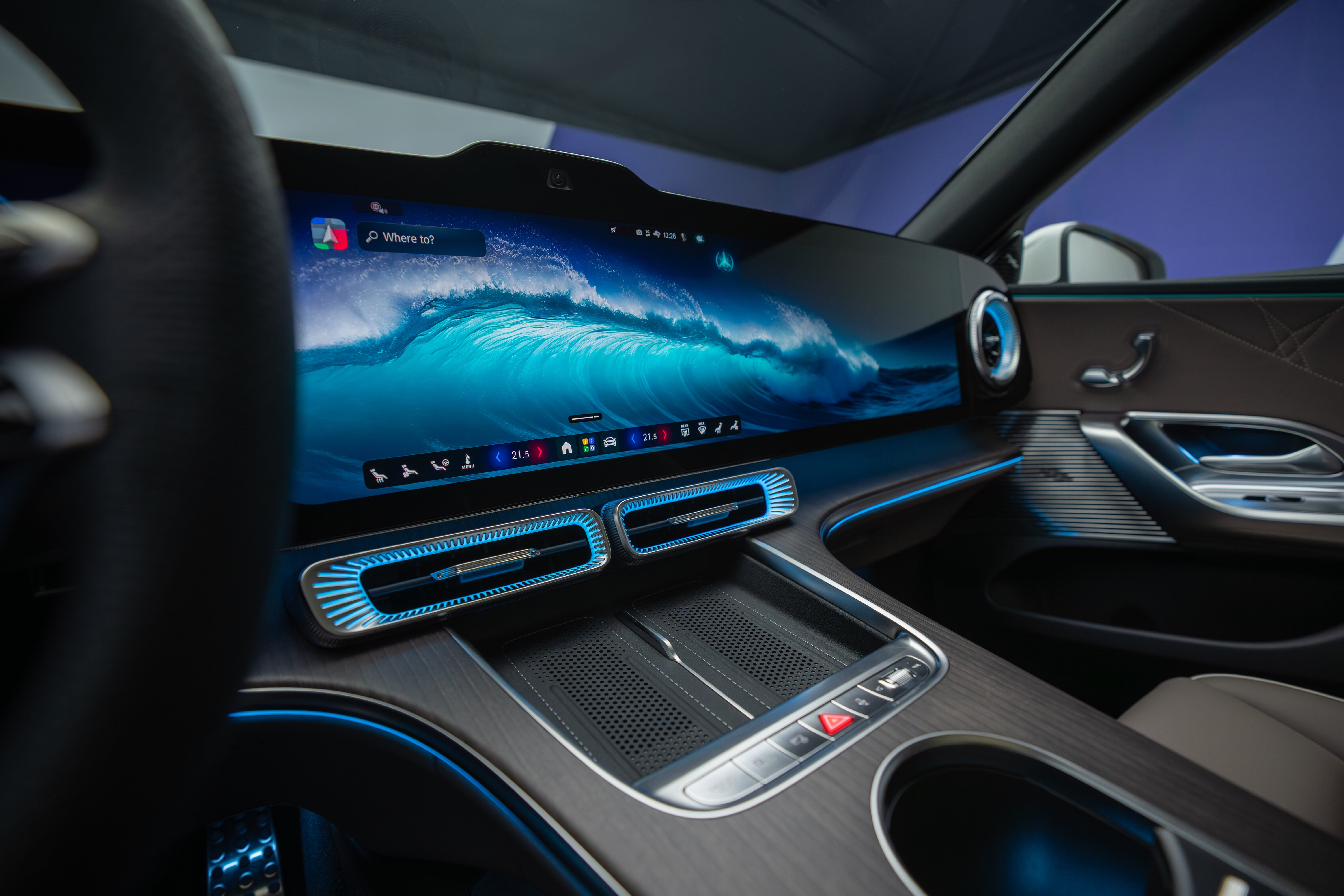 全新 2026 Mercedes-Benz C-Class 纯电动版全球首发!39.1寸 MBUX Hyperscreen、WLTP 续航里程达762公里
