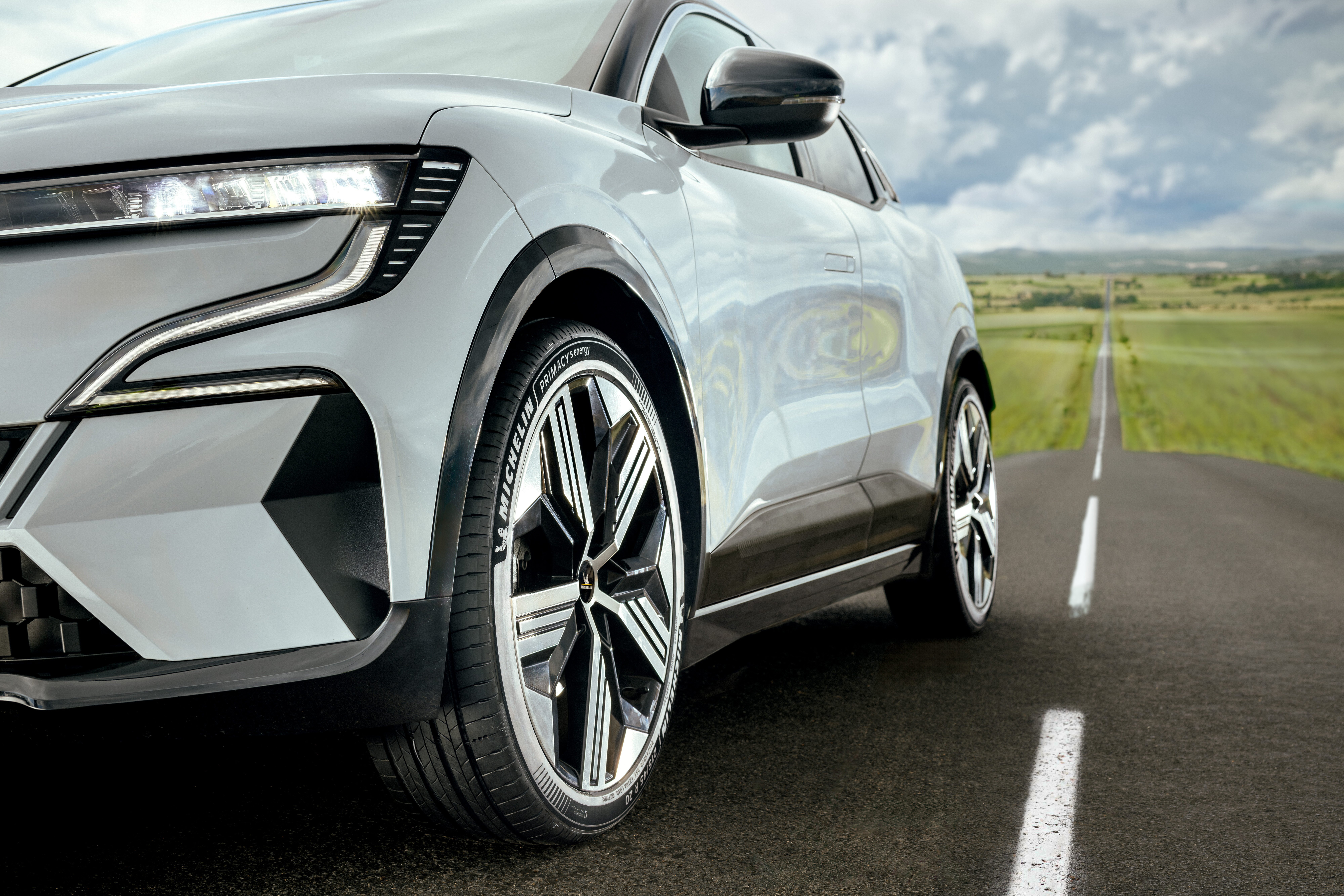 Michelin Primacy 5 energy 与 Pilot Sport 5 energy 轮胎登陆大马!能耗表现更优秀,零售价从RM614及RM930起