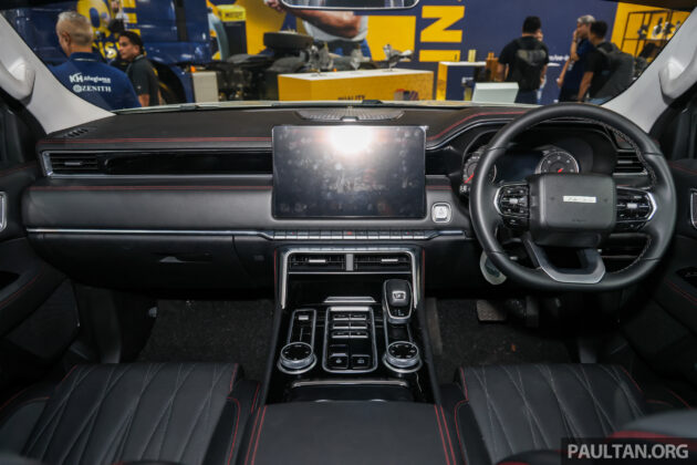 福田 Foton Tunland V7 与 V9 皮卡亮相我国商用车展, 48V Mild Hybrid 微型油电, 预估价12.9万起, 预计下周正式发布