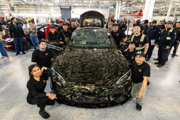 Tesla Model S 与 Model X 正式停产, 两款高端车型成历史
