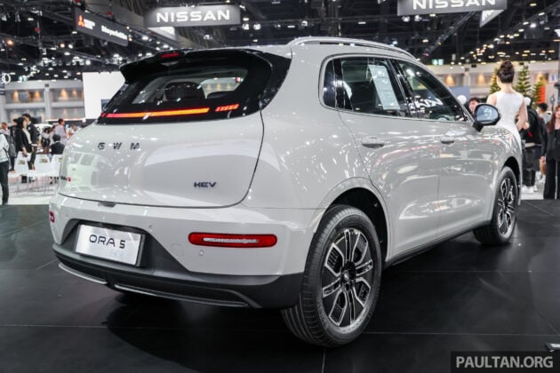 GWM 长城汽车预告将在 KLIMS 2026 车展带来两款油电混动新车, 分别是方盒子SUV Haval H7 与混动版 Ora 5 HEV