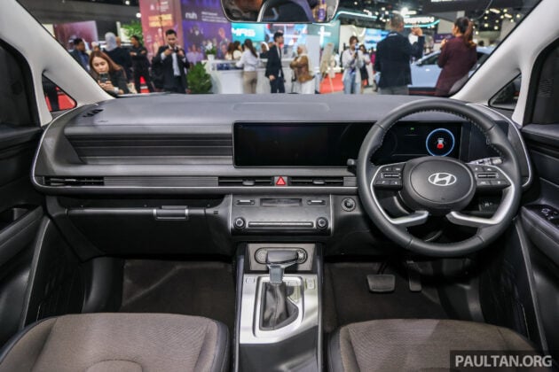 2026 Hyundai Stargazer 入门MPV我国开启预购, 1.5L NA+IVT变速箱, 有七人与六人座版本, 预估价RM99,XXX起
