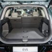 Kia EV4, EV5 与 PV5 电动车亮相我国车展, 评估是否来马