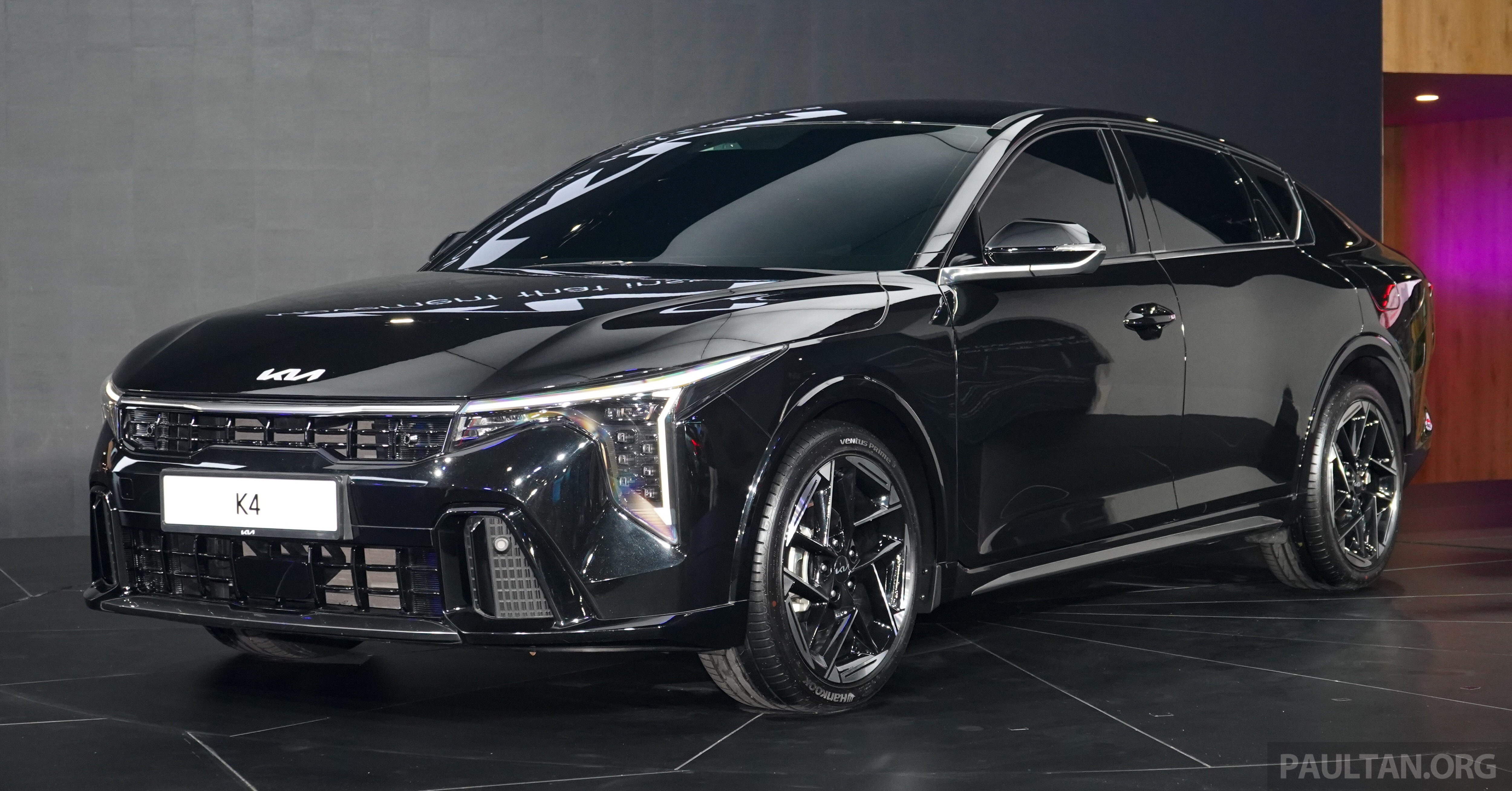 Kia K4 GT-Line 大马首秀!Forte/Cerato 后继车型吉隆坡车展亮相,搭1.6升涡轮增压引擎,最大输出193PS/265Nm