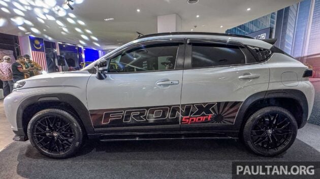 Suzuki Fronx 本地售价大幅调降, 如今从11.9万起; 总代理追加 Fronx Sport 新车型, 搭载运动化套件, 售价13.1万