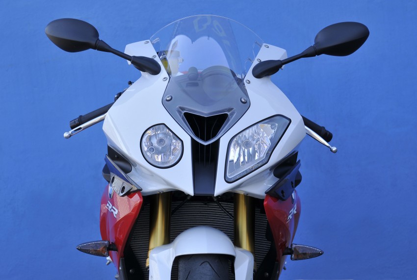2011 BMW S1000RR updated with new features 74407