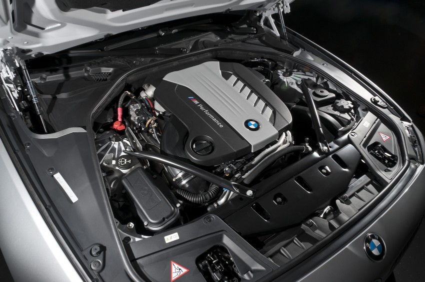 BMW M Performance Automobiles: tri-turbo diesel trio F10 BMW M550xd, BMW X5 M50d and BMW X6 M50d! 90217