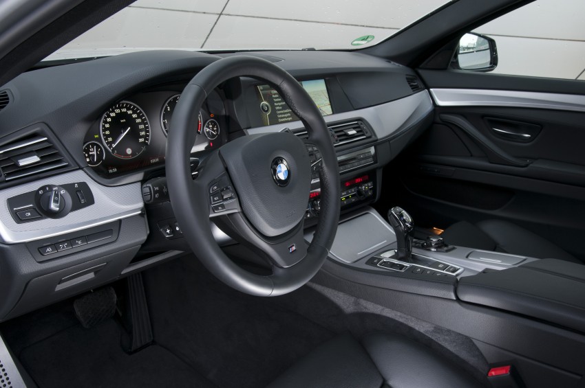 BMW M Performance Automobiles: tri-turbo diesel trio F10 BMW M550xd, BMW X5 M50d and BMW X6 M50d! 90229