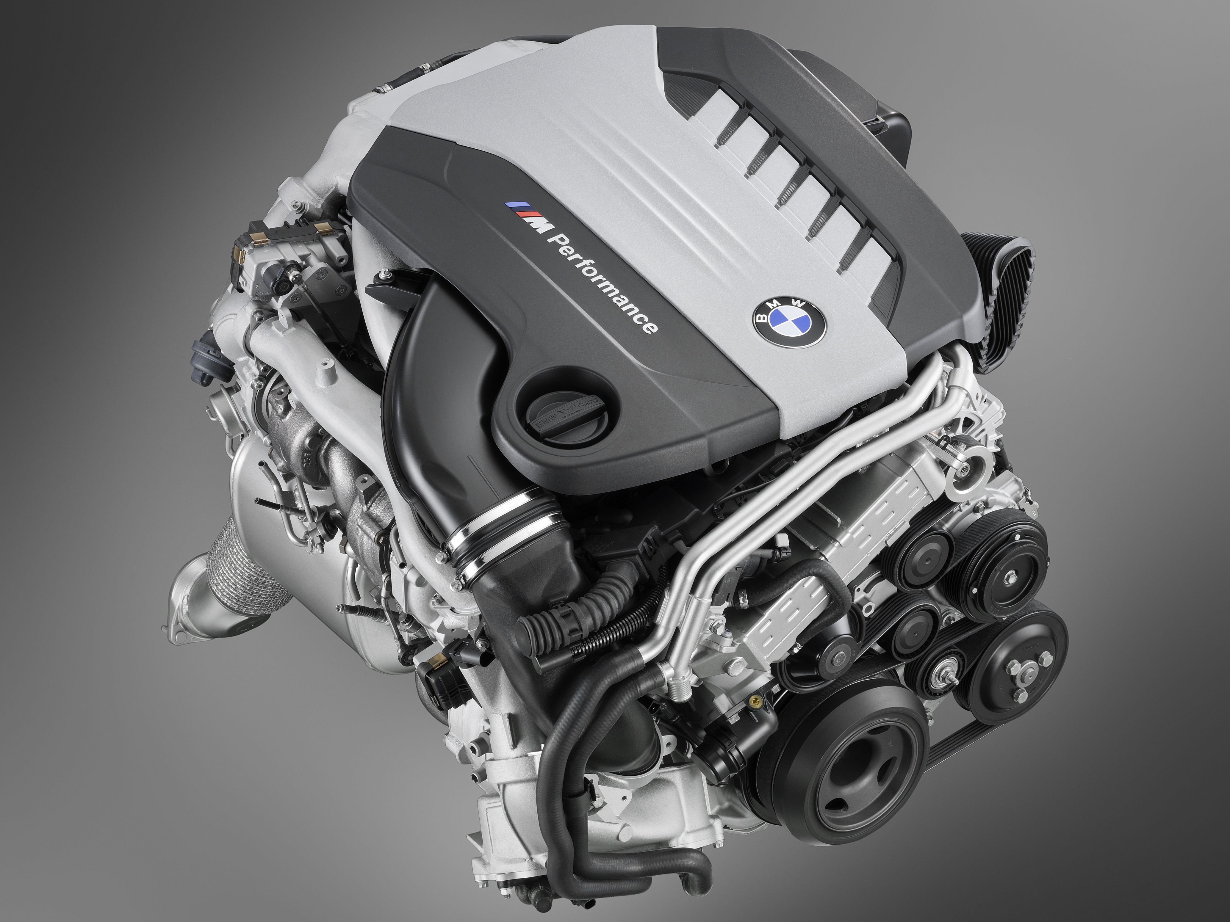 Двигатель автомобиля бмв. N57 BMW 6 цилиндр. Мотор в6 БМВ. BMW v6 двигатель. Двигатель n57 БМВ 7.
