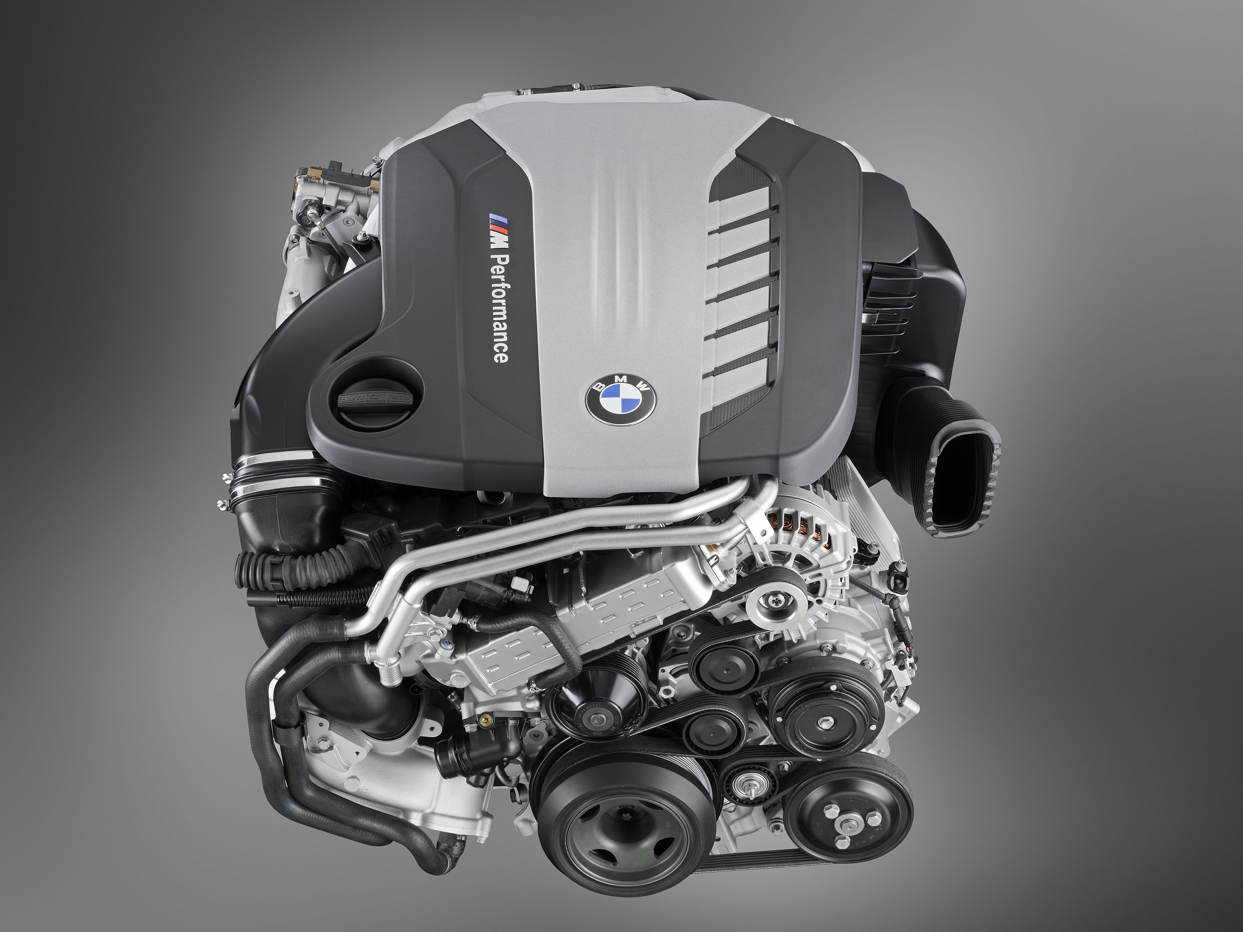 Bmw x6 двигатели. BMW n57. Мотор на БМВ x5m. БМВ х6 дизель мотор. Двигатель BMW x6 m57.