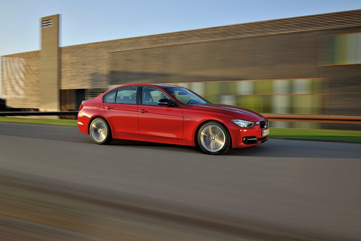 BMW F30 3 Series unveiled: four engines at launch, three equipment lines, market debut in Feb 2012 Image #72779