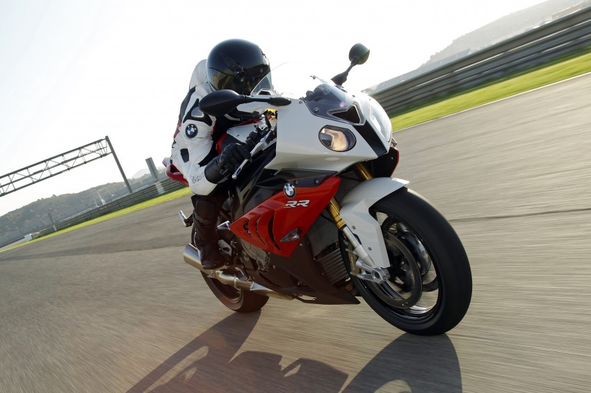 2011 BMW S1000RR updated with new features 74460