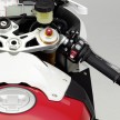 2011 BMW S1000RR updated with new features