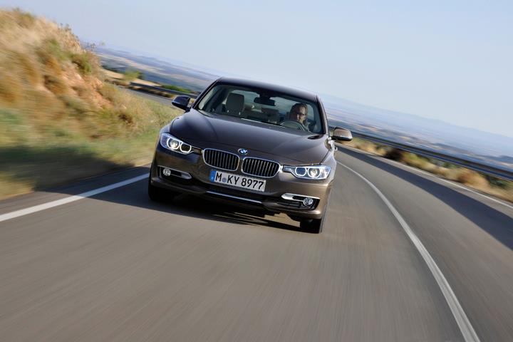 BMW F30 3 Series unveiled: four engines at launch, three equipment lines, market debut in Feb 2012 Image #72805