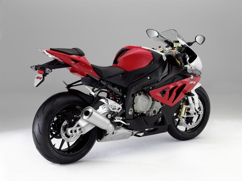 2011 BMW S1000RR updated with new features 74488