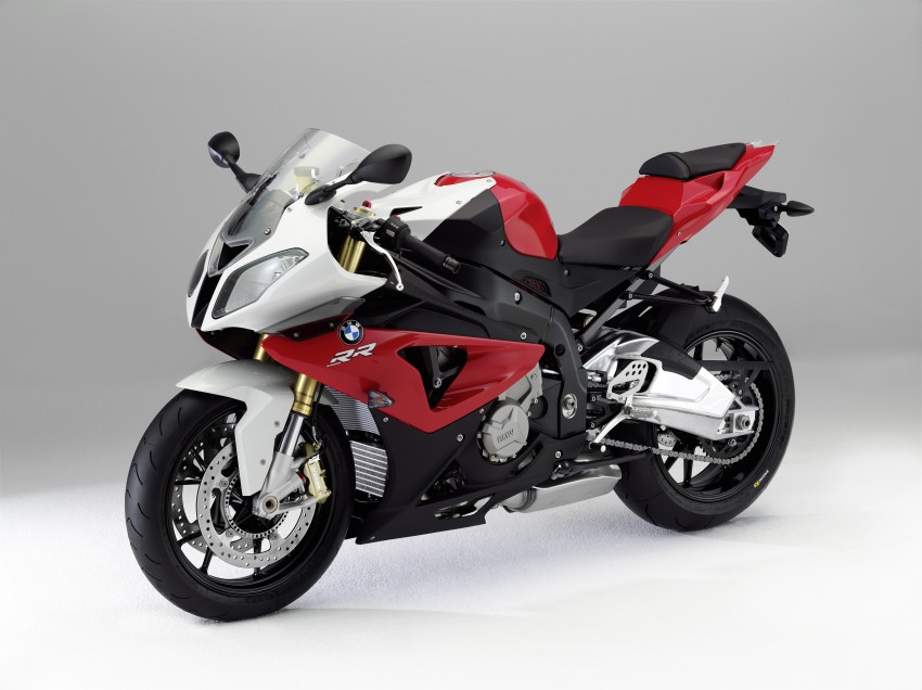 2011 BMW S1000RR updated with new features 74489