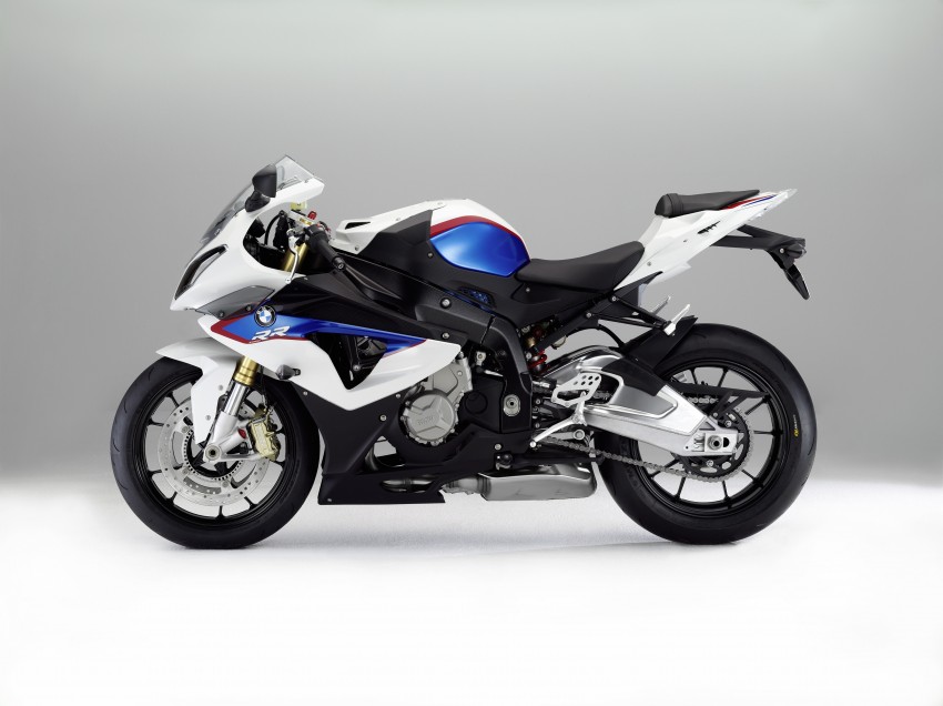 2011 BMW S1000RR updated with new features 74493