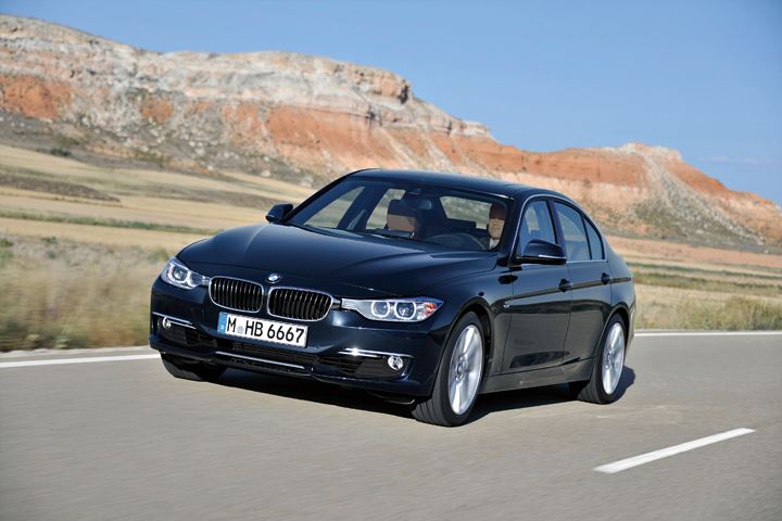 BMW F30 3 Series unveiled: four engines at launch, three equipment lines, market debut in Feb 2012 Image #72815
