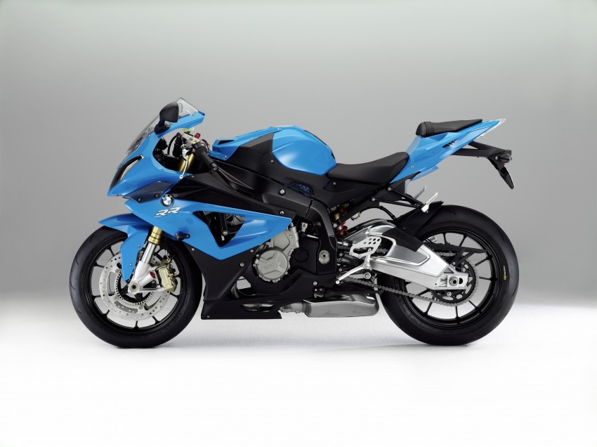 2011 BMW S1000RR updated with new features 74497