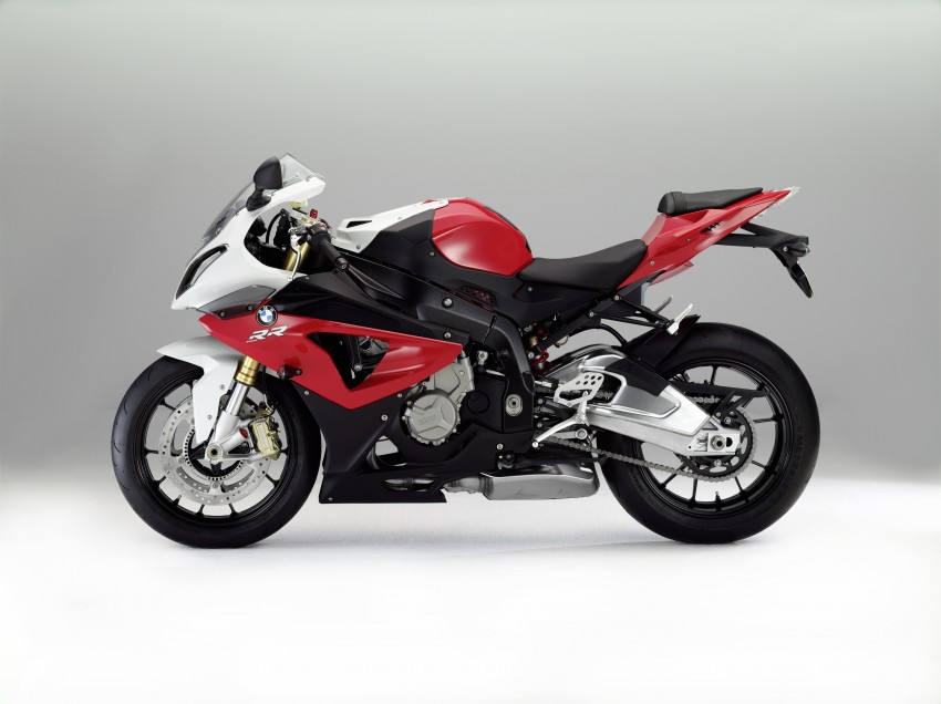 2011 BMW S1000RR updated with new features 74498