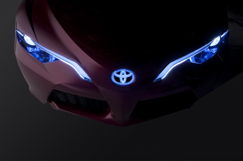 Toyota NS4 plug-in concept offers a vision of the future 83766