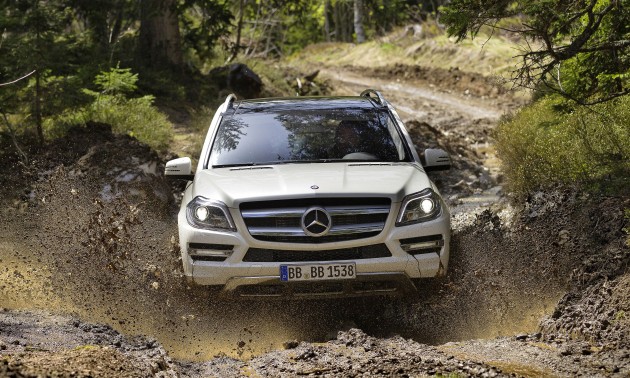 Mercedes-Benz GL-Class (X166) – two petrol and one diesel engines at launch