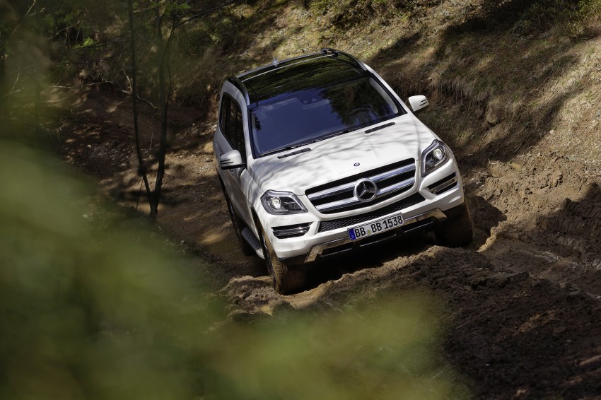 Mercedes-Benz GL-Class (X166) – two petrol and one diesel engines at launch 122231