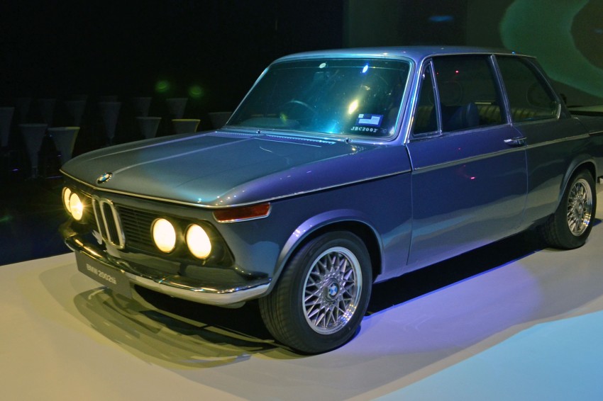 GALLERY: BMW 3-Series lineage display at the F30 launch 96645