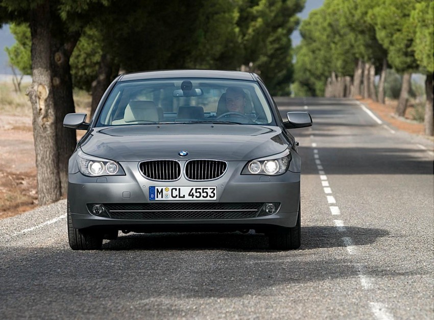 BMW launches E60 BMW 5-Series facelift 156403