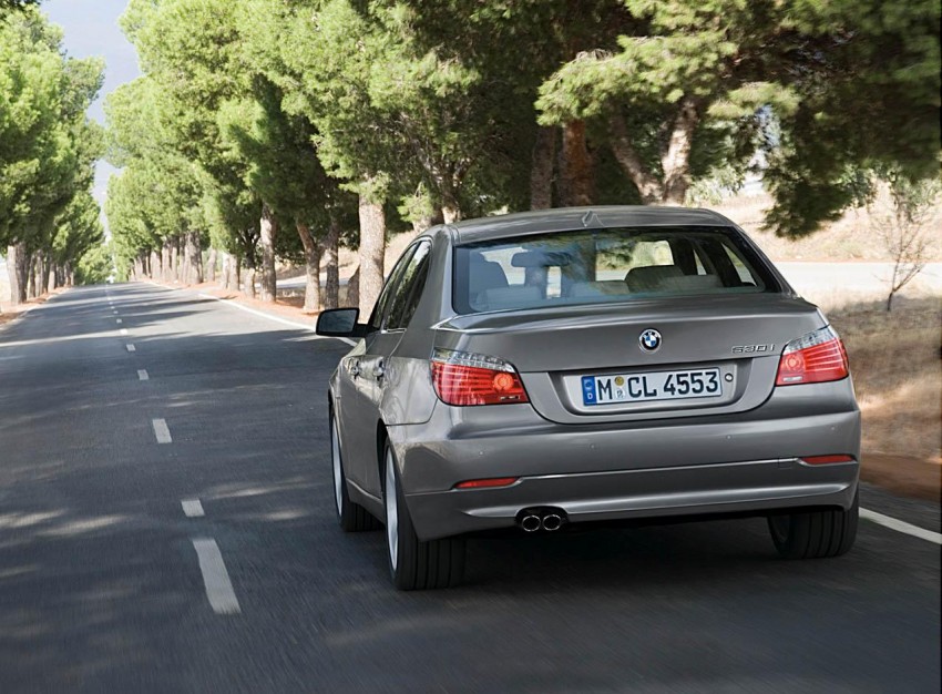 BMW launches E60 BMW 5-Series facelift 156419