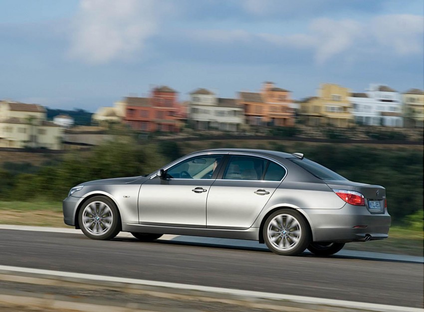 BMW launches E60 BMW 5-Series facelift 156424