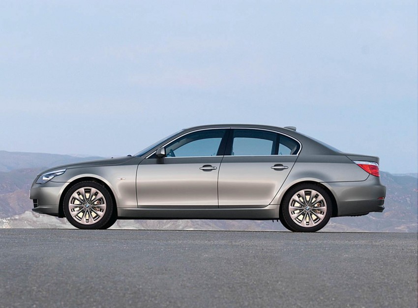 BMW launches E60 BMW 5-Series facelift 156428