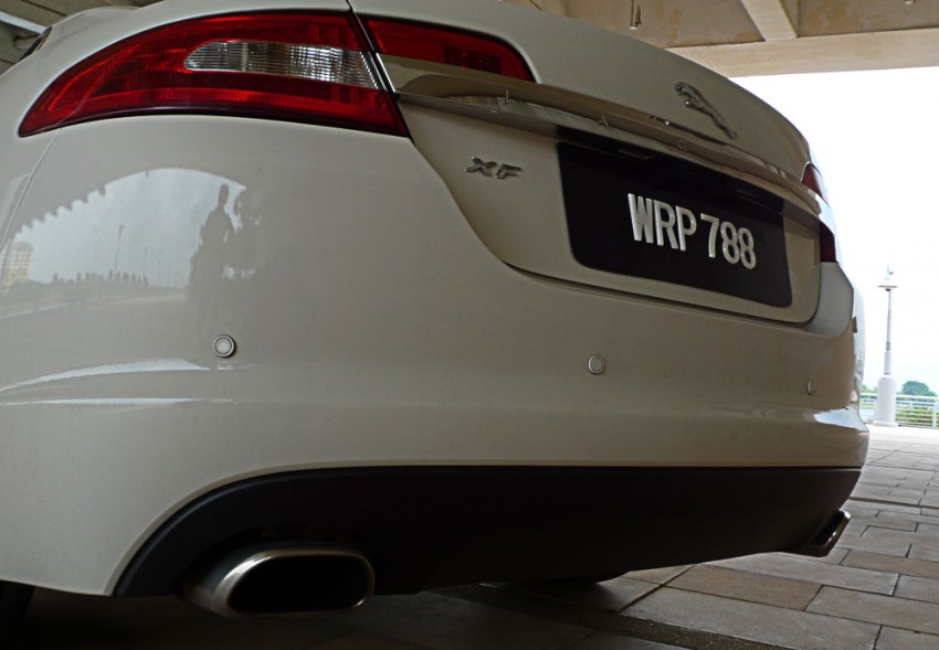 Jaguar XF 3.0 V6 Test Drive Review 156505