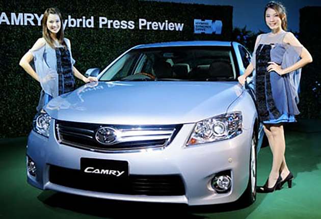 Thai-assembled Toyota Camry Hybrid unveiled!
